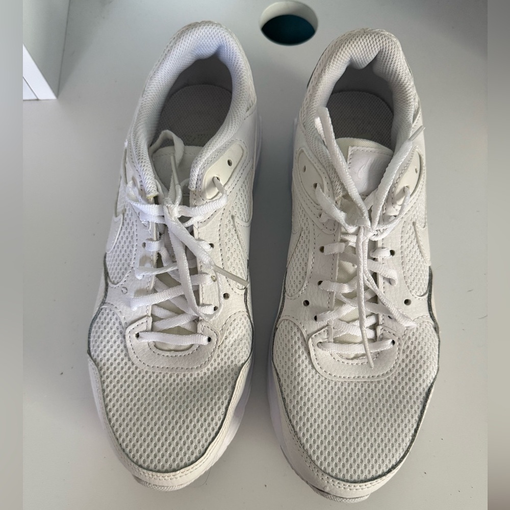Nike air max sc shoes , white, size 8 women’s